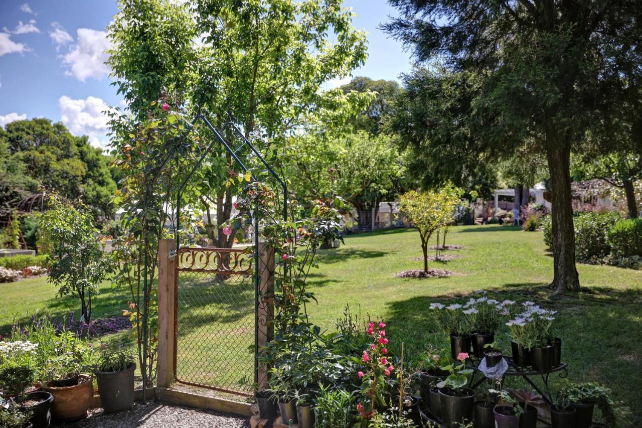 Yarra Gables Motel Healesville Bagian luar foto